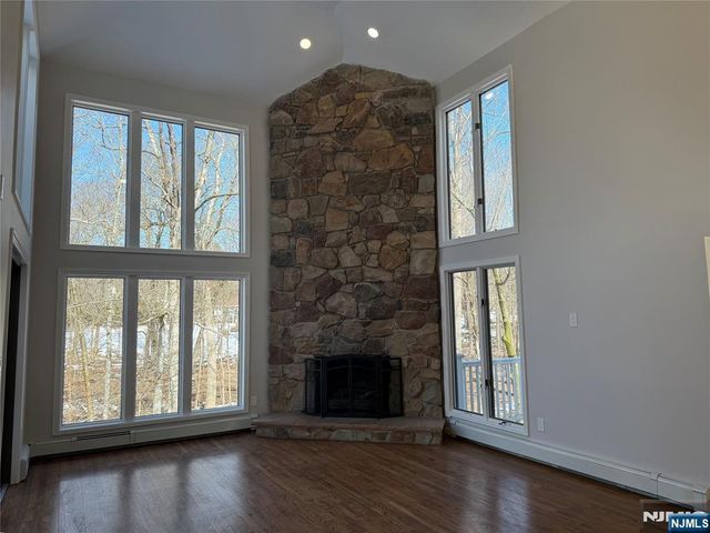 15 Gristmill Lane, Upper Saddle River, NJ 07458