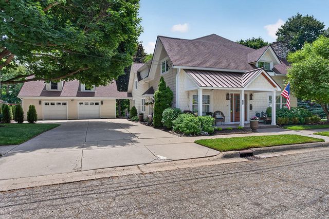 464 Butler Street, Northville City, MI 48167