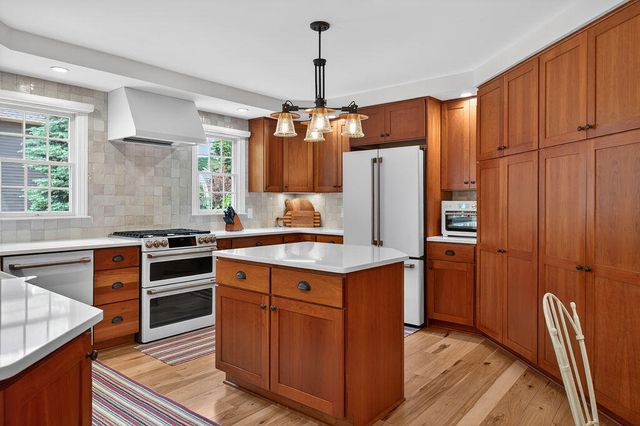 464 Butler Street, Northville City, MI 48167