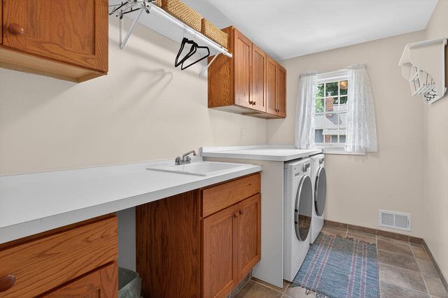 464 Butler Street, Northville City, MI 48167
