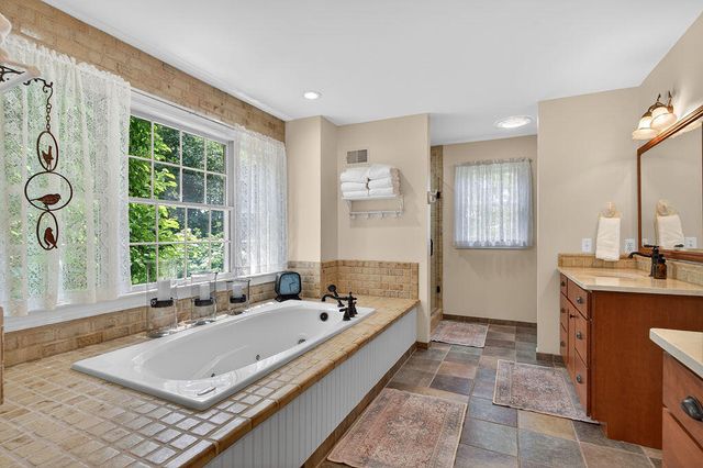 464 Butler Street, Northville City, MI 48167