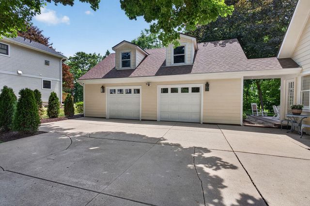 464 Butler Street, Northville City, MI 48167