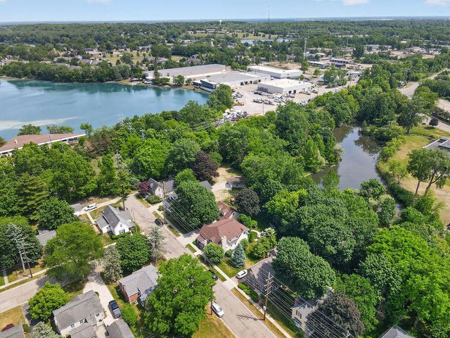464 Butler Street, Northville City, MI 48167