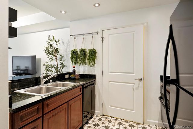 925 N Lincoln Street 6K, Denver, CO 80203
