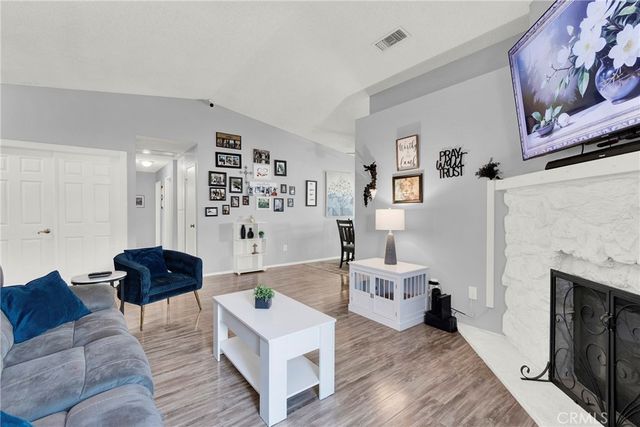 7532 Marconia Court, Fontana, CA 92336