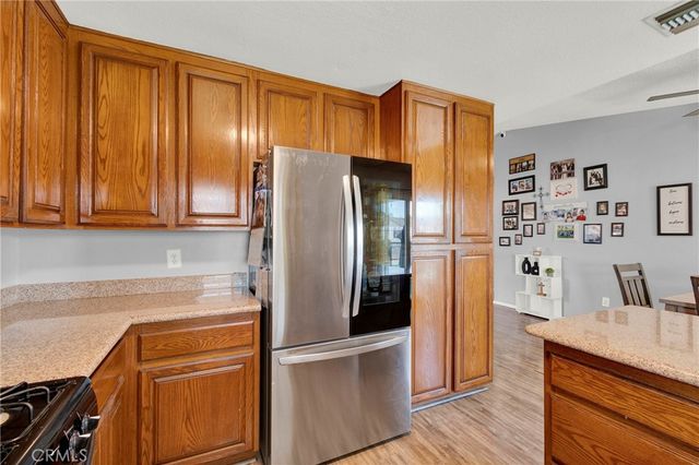 7532 Marconia Court, Fontana, CA 92336