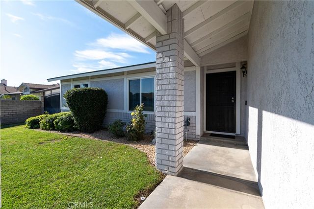 7532 Marconia Court, Fontana, CA 92336