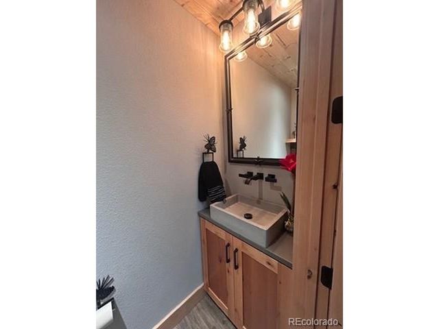 9323 Sori Ln, Highlands Ranch, CO 80126