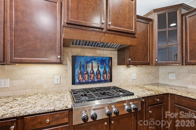 5566 Village Drive NW, Concord, NC 28027