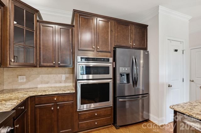 5566 Village Drive NW, Concord, NC 28027