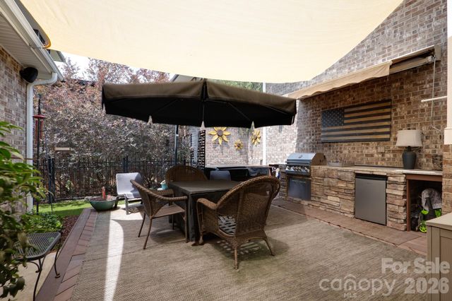 5566 Village Drive NW, Concord, NC 28027
