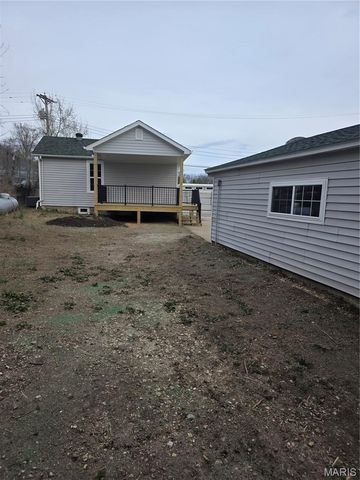 715 Walnut Street, Washington, MO 63090