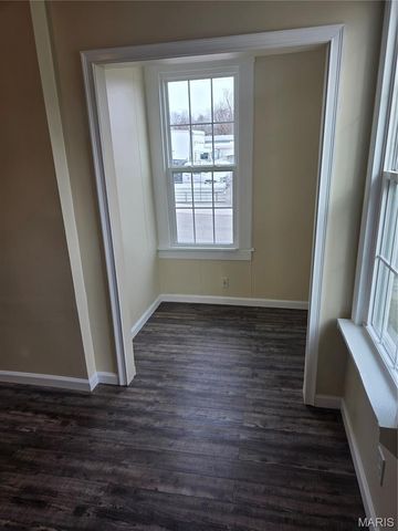 715 Walnut Street, Washington, MO 63090