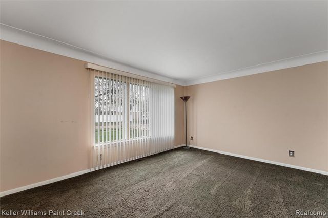 30502 Birch Tree Drive, Warren, MI 48093