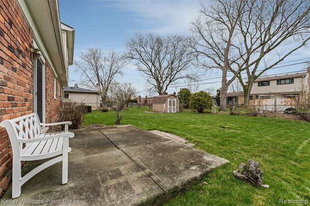 30502 Birch Tree Drive, Warren, MI 48093