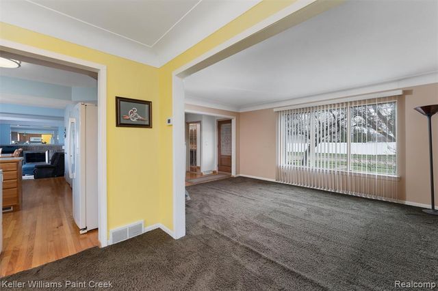 30502 Birch Tree Drive, Warren, MI 48093