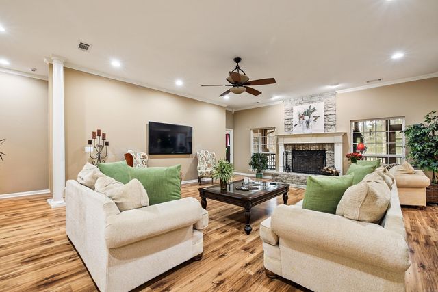 6215 Hobby Trail, Mabelvale, AR 72103