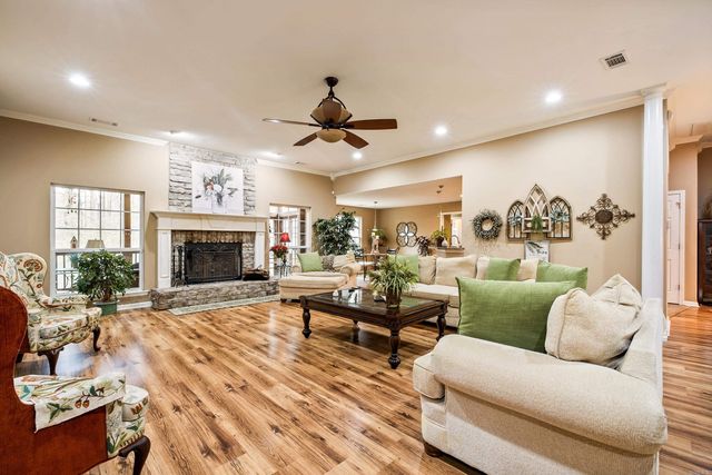 6215 Hobby Trail, Mabelvale, AR 72103