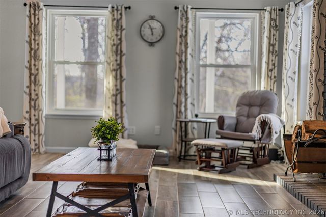 7130 W 420 Road, Chelsea, OK 74016