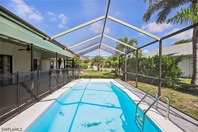 1937 Princess CT, Naples, FL 34110