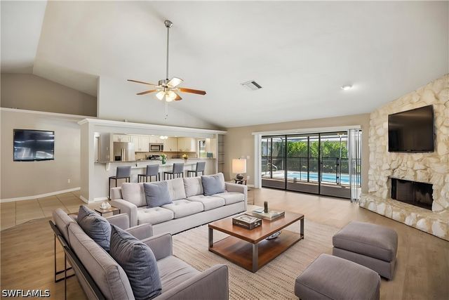 1937 Princess CT, Naples, FL 34110