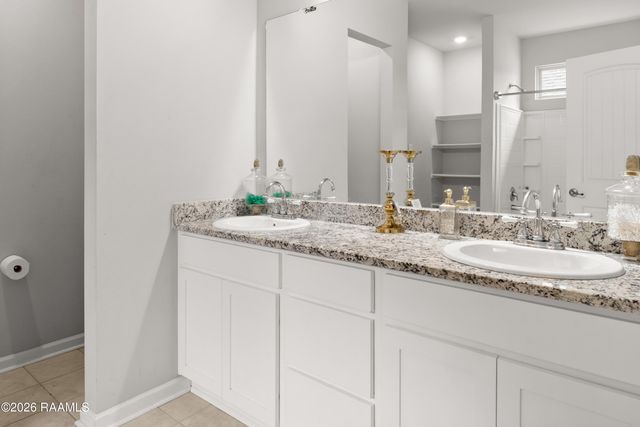 203 S Lakepointe Drive, Lafayette, LA 70506