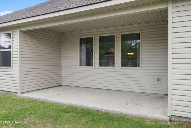 203 S Lakepointe Drive, Lafayette, LA 70506