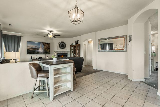 5908 Mesa Sombra Place NW, Albuquerque, NM 87120