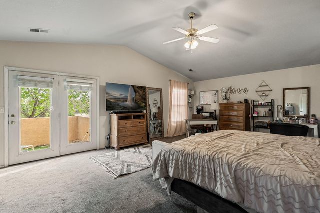 5908 Mesa Sombra Place NW, Albuquerque, NM 87120