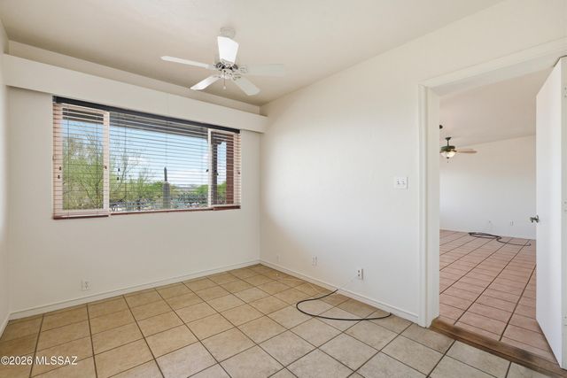 2235 E Camino El Ganado, Tucson, AZ 85718