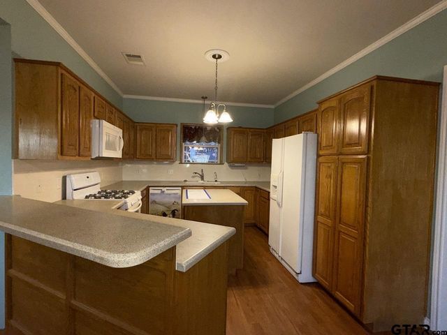 514 Chestnut, Van, TX 75790