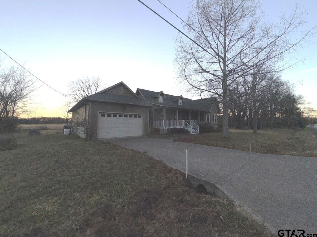 514 Chestnut, Van, TX 75790