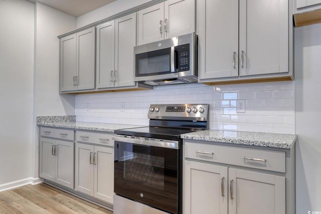 307 Dunlin Pl, Conway, SC 29526