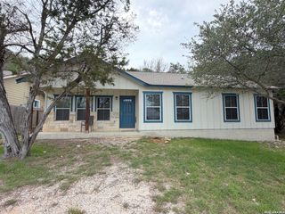 1439 BONNYVIEW DR, Canyon Lake, TX 78133
