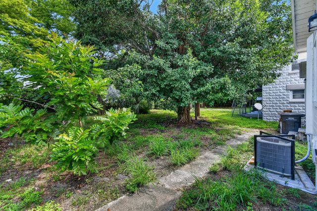 639 6th Street, West Palm Beach, FL 33401