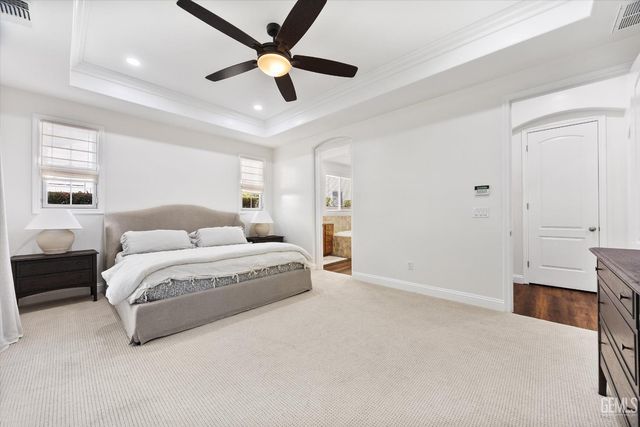 12211 Parkerhill Drive, Bakersfield, CA 93311