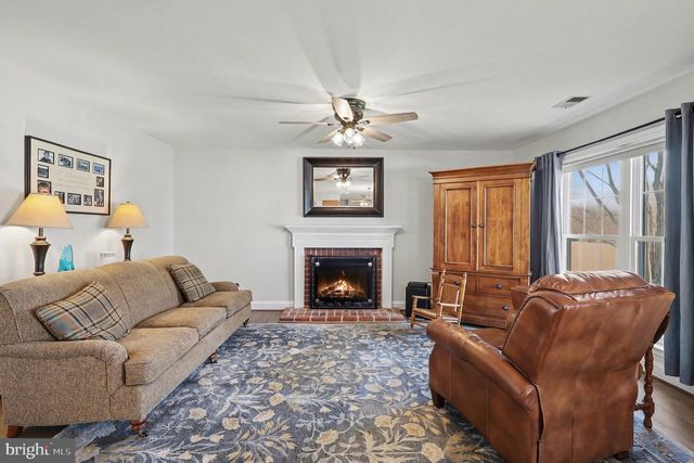 1006 CHAFF WAY, La Plata, MD 20646