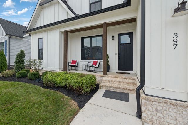 397 Campfire Ct, Winchester, TN 37398