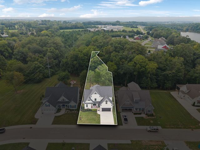 397 Campfire Ct, Winchester, TN 37398