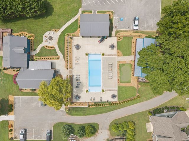 397 Campfire Ct, Winchester, TN 37398