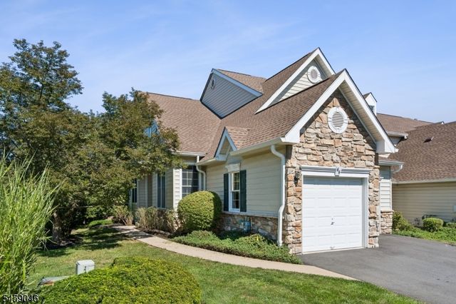 66 Patriot Hill Dr, Bernards Twp., NJ 07920