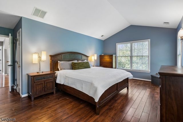 66 Patriot Hill Dr, Bernards Twp., NJ 07920