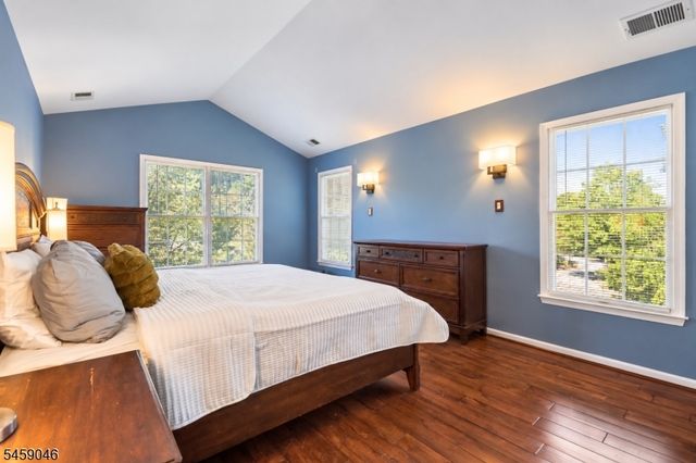 66 Patriot Hill Dr, Bernards Twp., NJ 07920