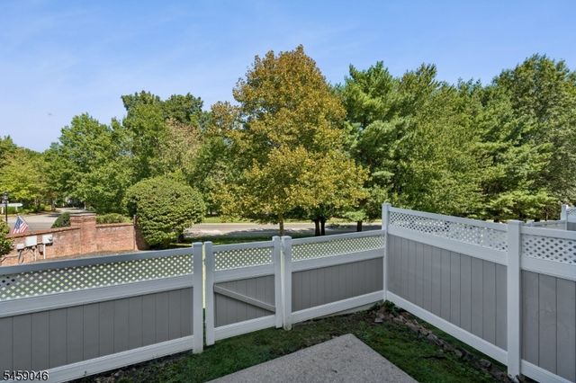 66 Patriot Hill Dr, Bernards Twp., NJ 07920
