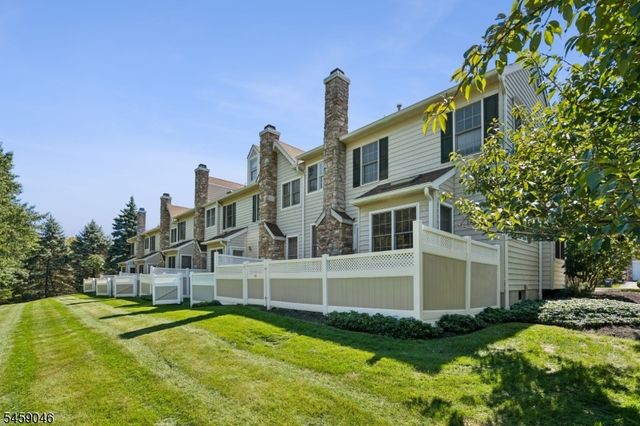 66 Patriot Hill Dr, Bernards Twp., NJ 07920