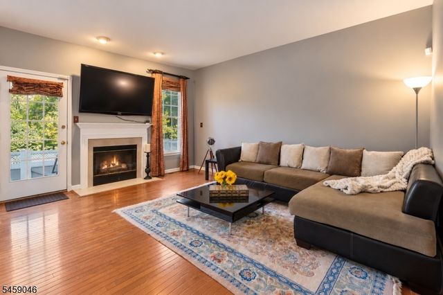 66 Patriot Hill Dr, Bernards Twp., NJ 07920