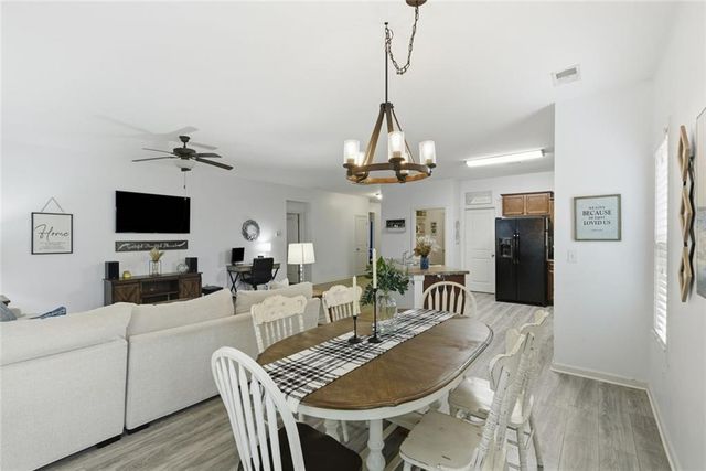 1048 Sutherland Drive, Winder, GA 30680