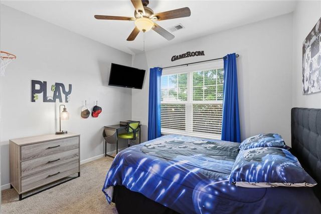 1048 Sutherland Drive, Winder, GA 30680