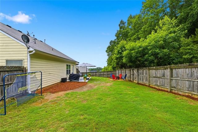 1048 Sutherland Drive, Winder, GA 30680