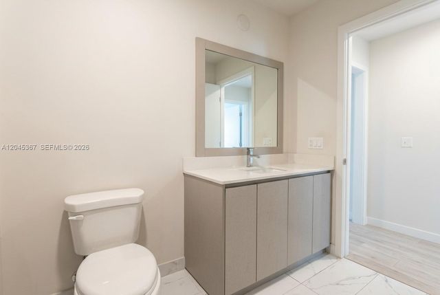 2535 NE 193rd St 3104, Miami, FL 33180